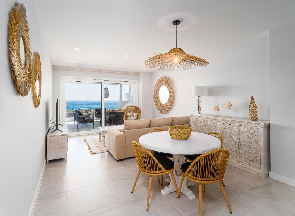 Via Celere 2325 Luxury Sea View Appartment Casares Dış mekan fotoğraf