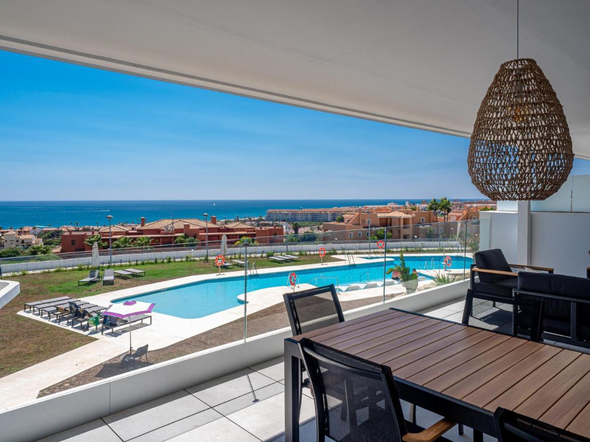 Via Celere 2325 Luxury Sea View Appartment Casares Dış mekan fotoğraf