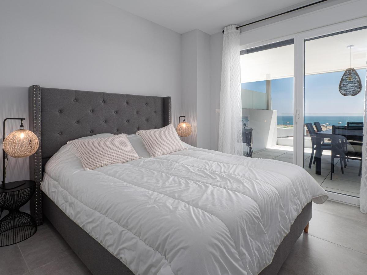 Via Celere 2325 Luxury Sea View Appartment Casares Dış mekan fotoğraf